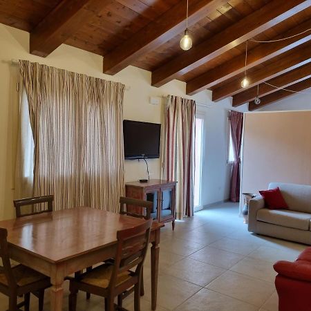 B&B Ceresa - Country House Loreto Bagian luar foto
