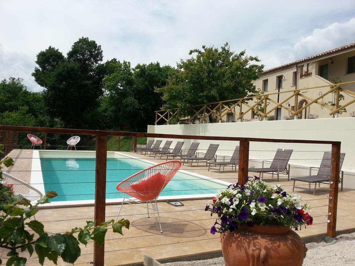 B&B Ceresa - Country House Loreto Bagian luar foto