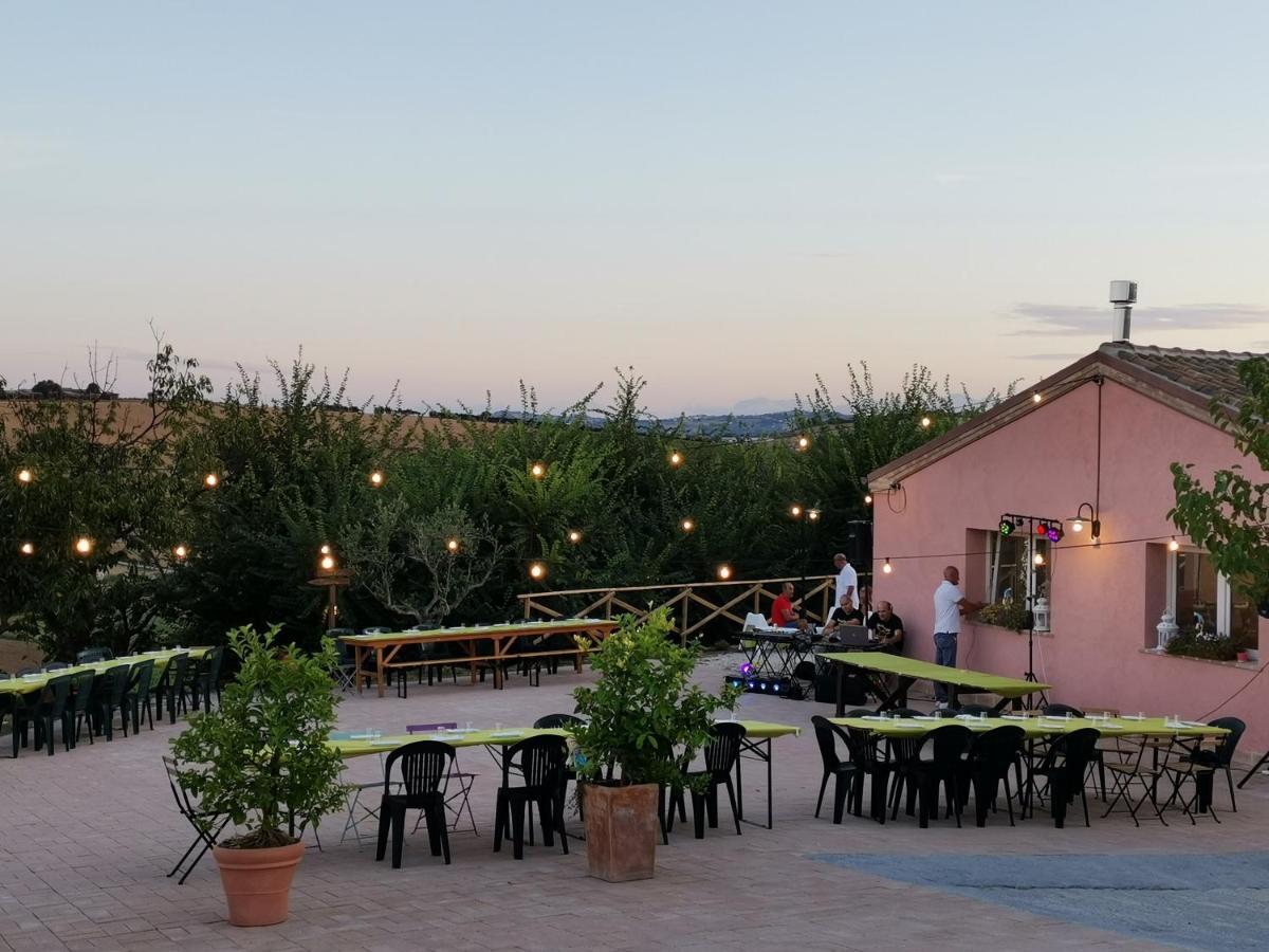 B&B Ceresa - Country House Loreto Bagian luar foto