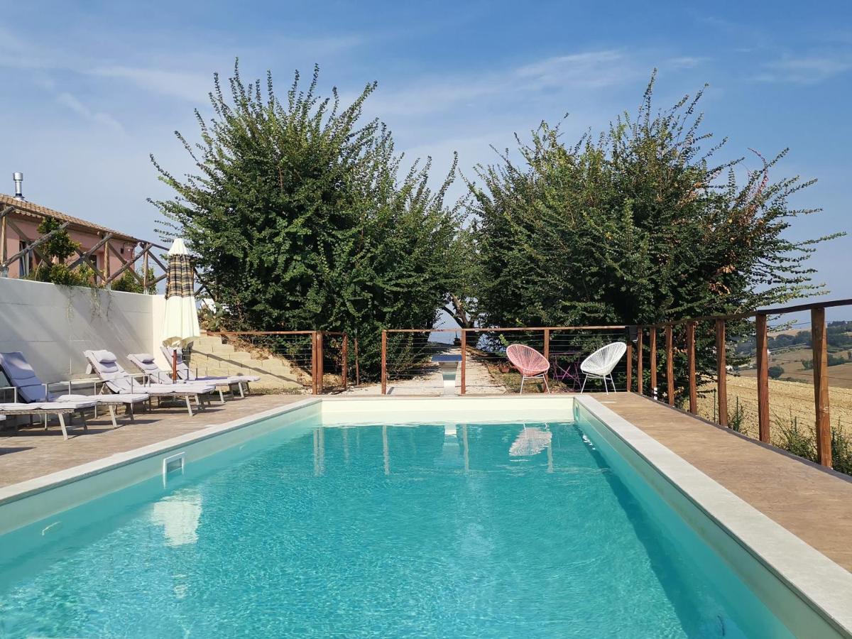 B&B Ceresa - Country House Loreto Bagian luar foto