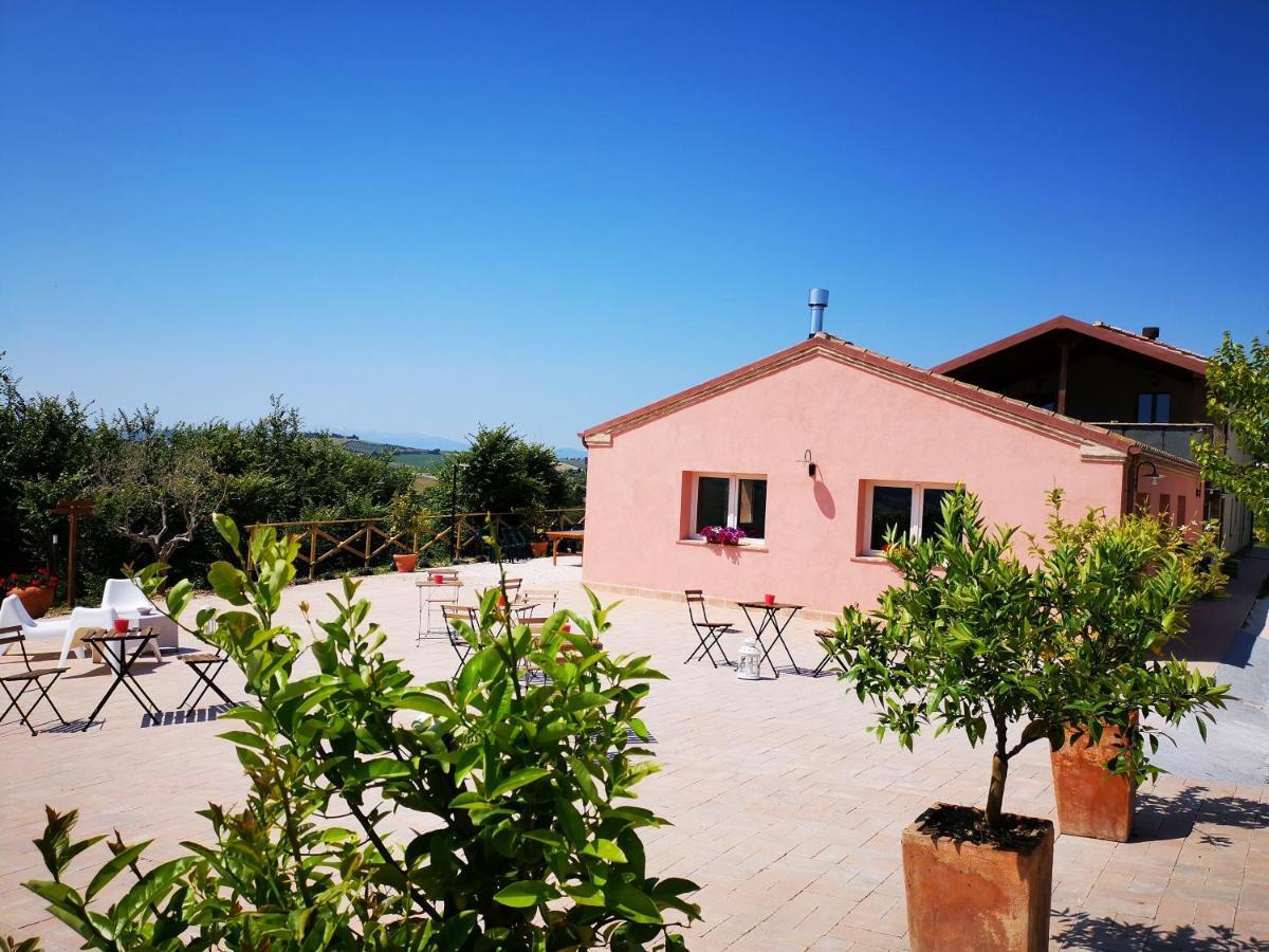 B&B Ceresa - Country House Loreto Bagian luar foto